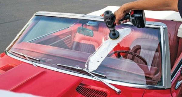 汽车挡风玻璃划痕怎么修复？玻璃划痕修复最佳方法
