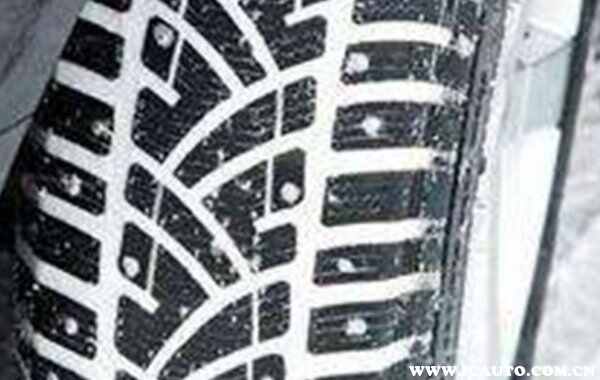 雪地胎跟正常轮胎有什么区别？雪地胎比正常轮胎多费多少油