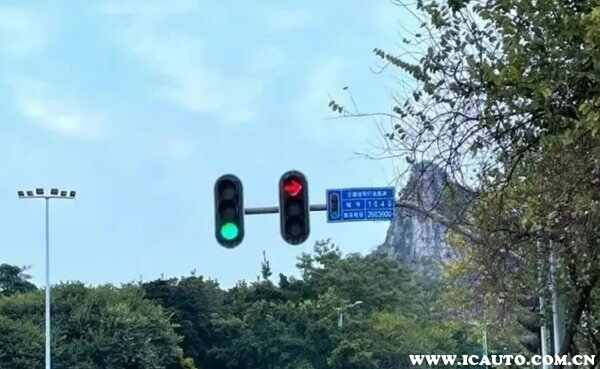 新红绿灯信号灯怎么看 交通信号灯，新国标信号灯八种规定图