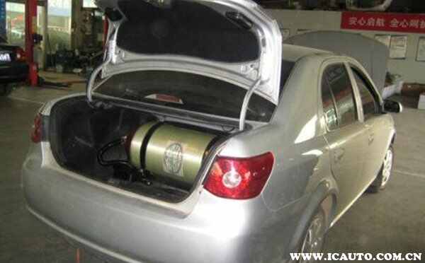 汽车天然气罐检测在哪里检测？CNG气瓶可以脱审多久